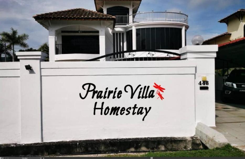Prairie Villa Homestay Lumut Extérieur photo